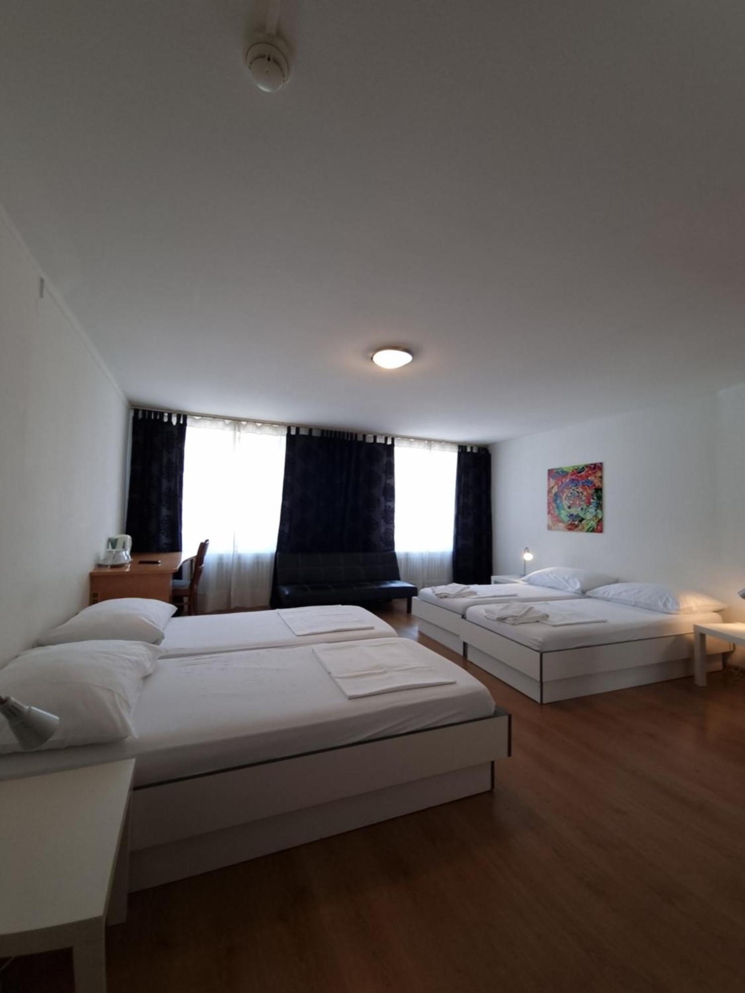 Spalenbrunnen & Restaurant Center Hotel 3*