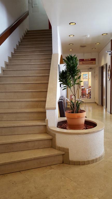 Hotel Spalenbrunnen & Restaurant Center 3*