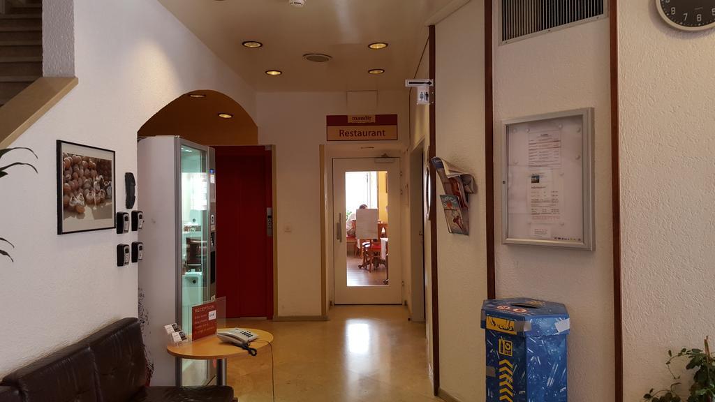 Hotel Spalenbrunnen & Restaurant Center 3*