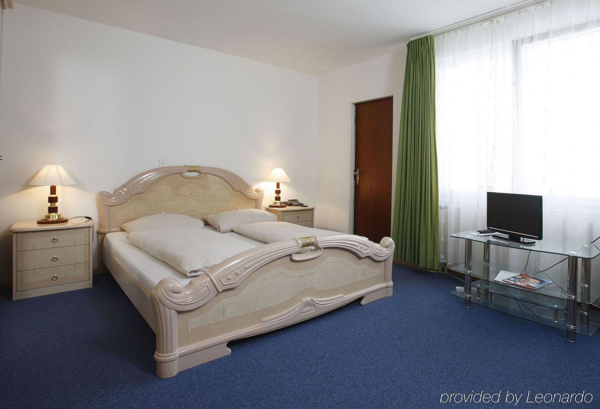 Spalenbrunnen & Restaurant Center Hotel Basilea